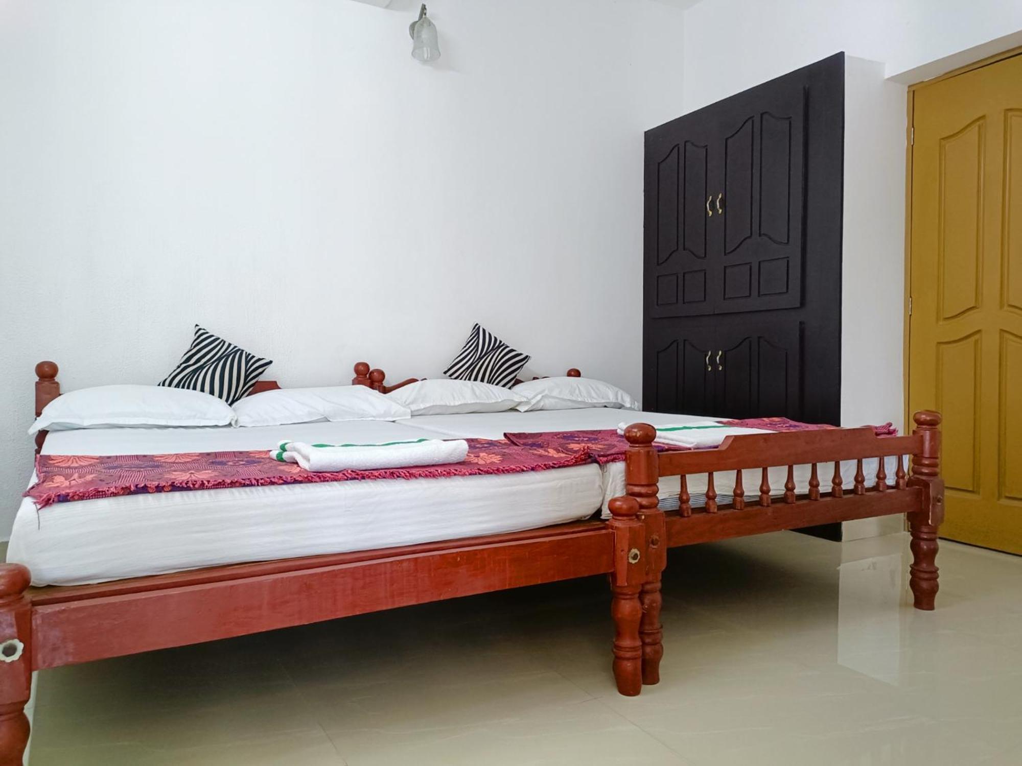 Alma Homestay Mararikulam Exterior photo